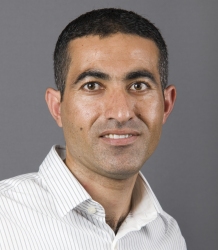 Photo of Dr Mansour Nsasra